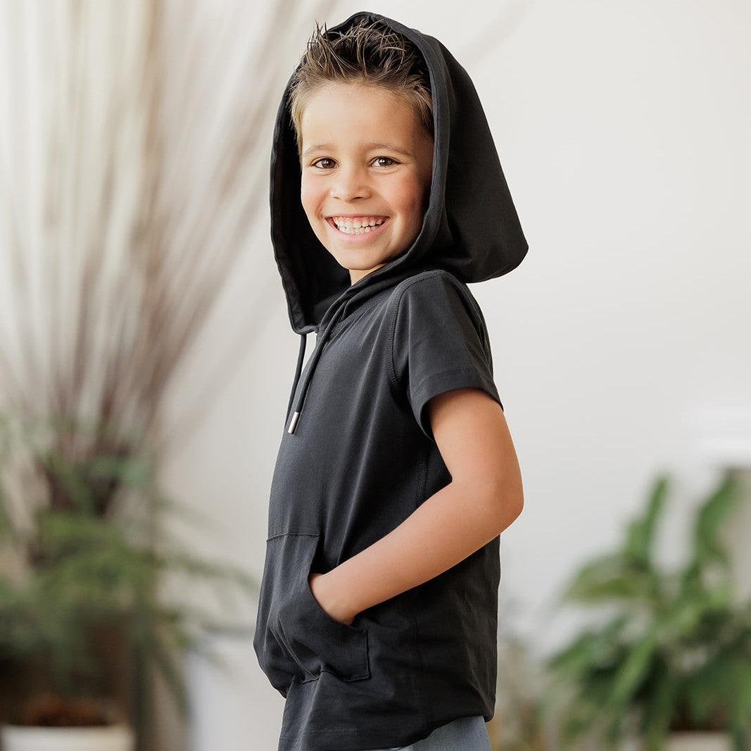 Hooded t shirt black hotsell